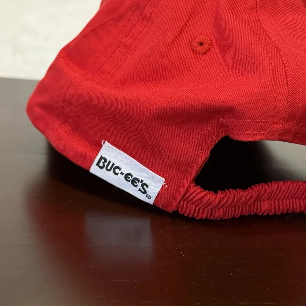 Buccee's Buc-ee's Beaver Full Face Youth Baseball Hat Cap Red NEW Elastic Strap